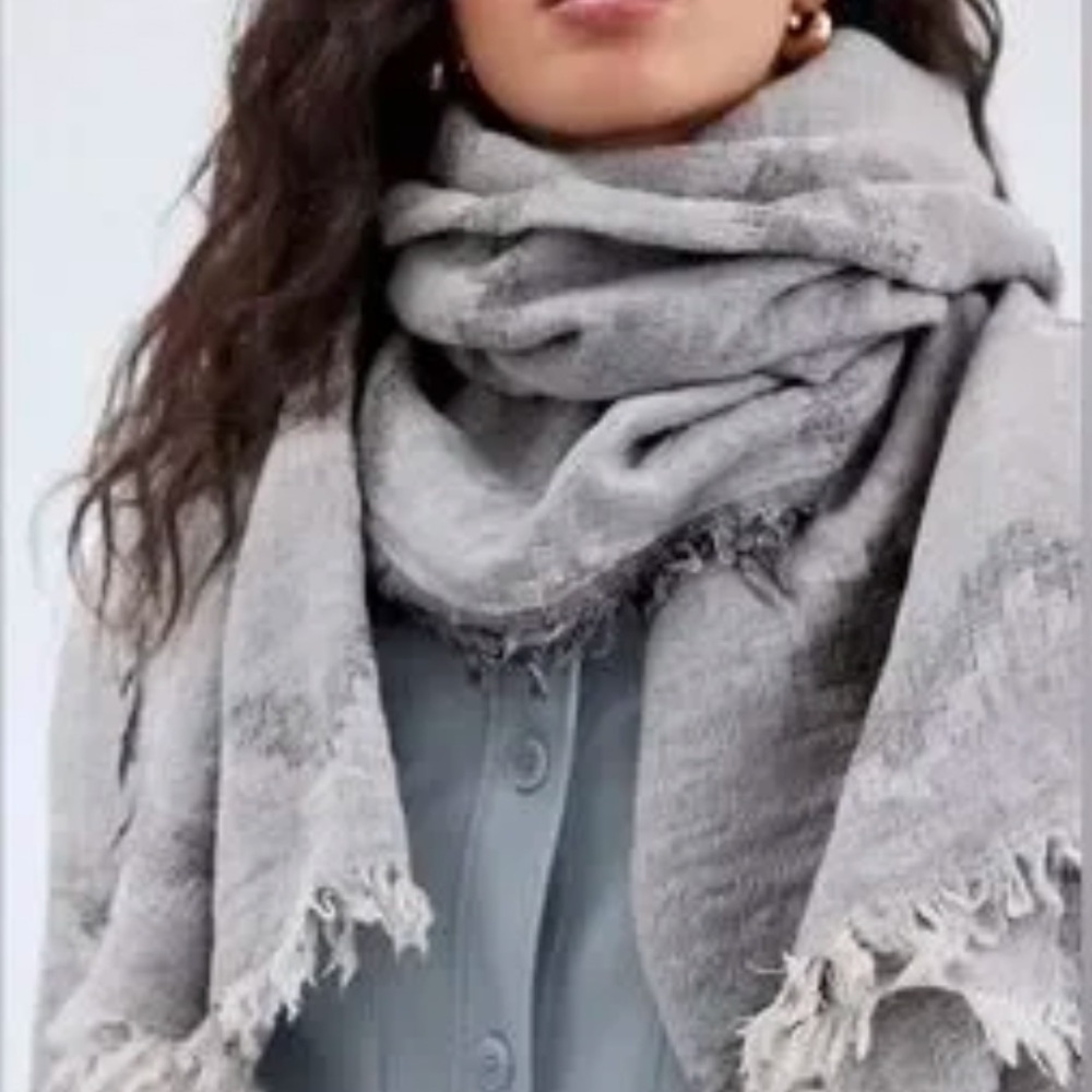 Wilfred | Blanket Scarf